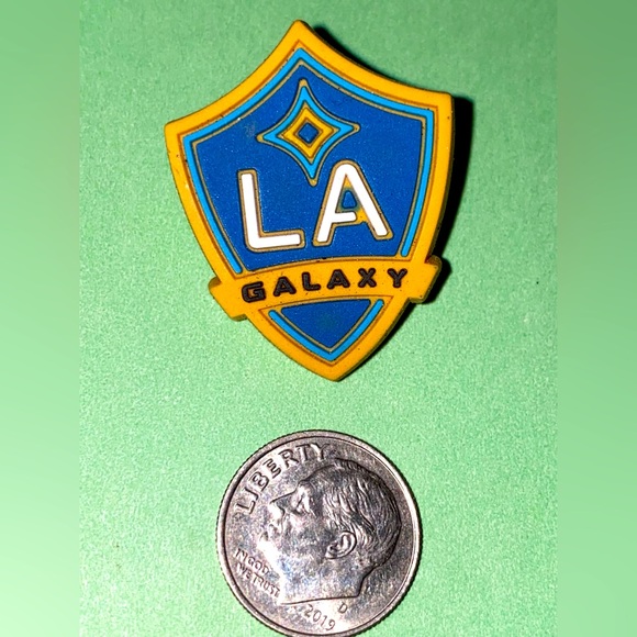 (10 for $15) L.A. Galaxy Soccer ⚽️ Los Angeles Crocs Shoe Charms - Picture 1 of 1